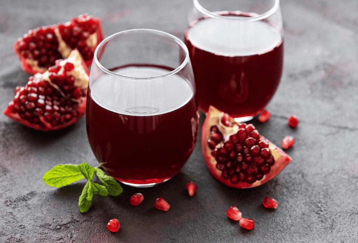 Pomegranate Juice Net 33.8 fl.oz (1 Ltr.) - One (1) Glass Bottle - High in Antioxidants