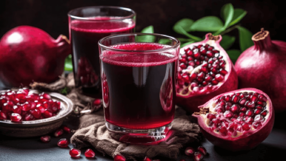 Pomegranate Juice Net 33.8 fl.oz (1 Ltr.) - Four (4) Glass Bottles - High in Antioxidants
