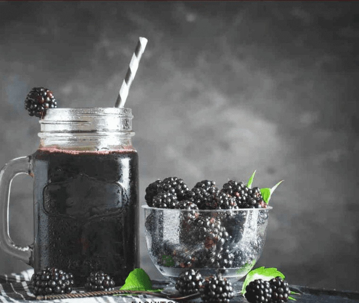 Blackberry Juice Net 33.8 fl.oz (1 Ltr.) - 4 Glass Bottles - High in Antioxidants