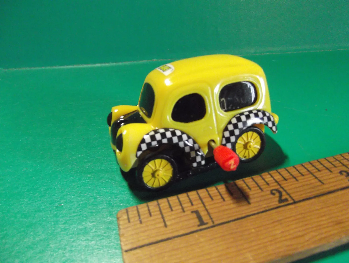 Z Wind Ups Chester the Sleepy Yellow Taxi Wind Up Toy Ages 3+